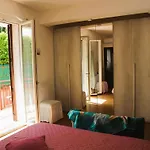 Mondello House Lemon