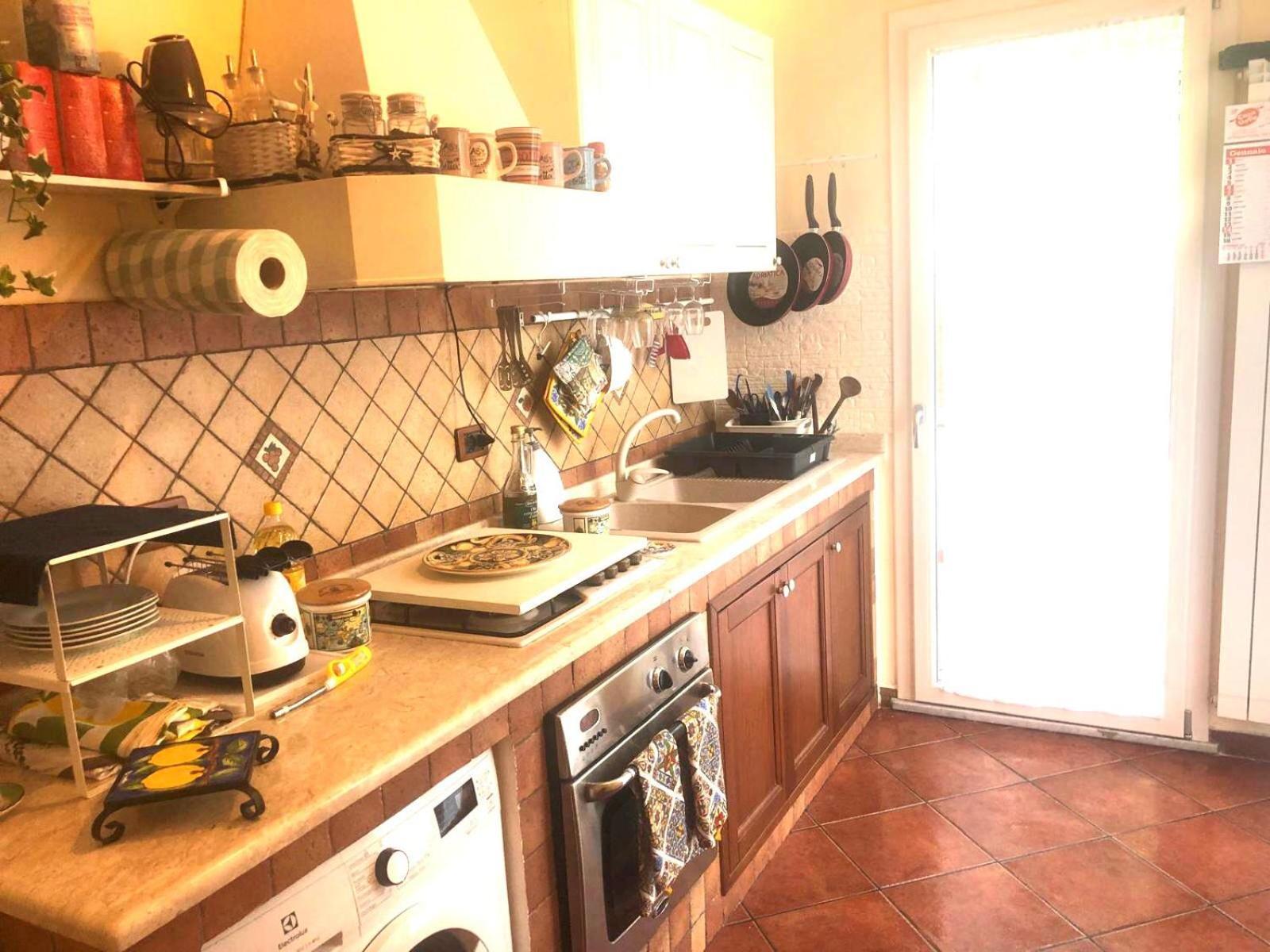 Mondello House Lemon