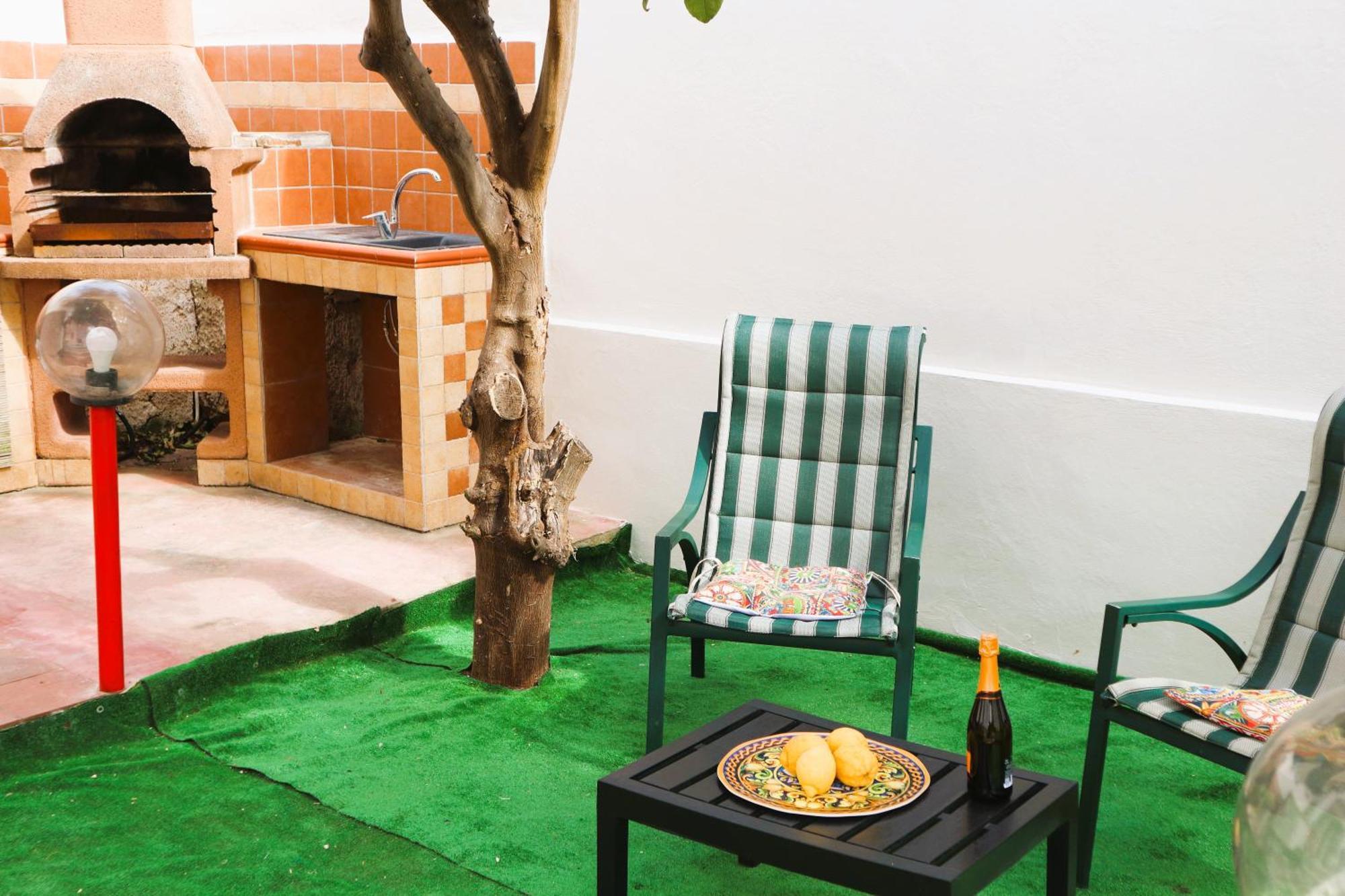 Mondello House Lemon